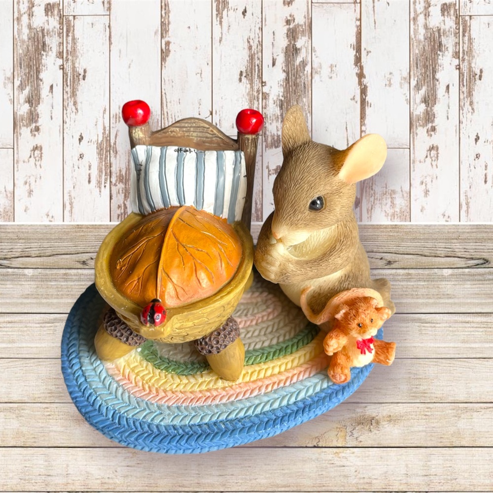 SOLD 🆕 Charming Tails Collectible Figurine - “Now I Lay Me Down To Sleep”